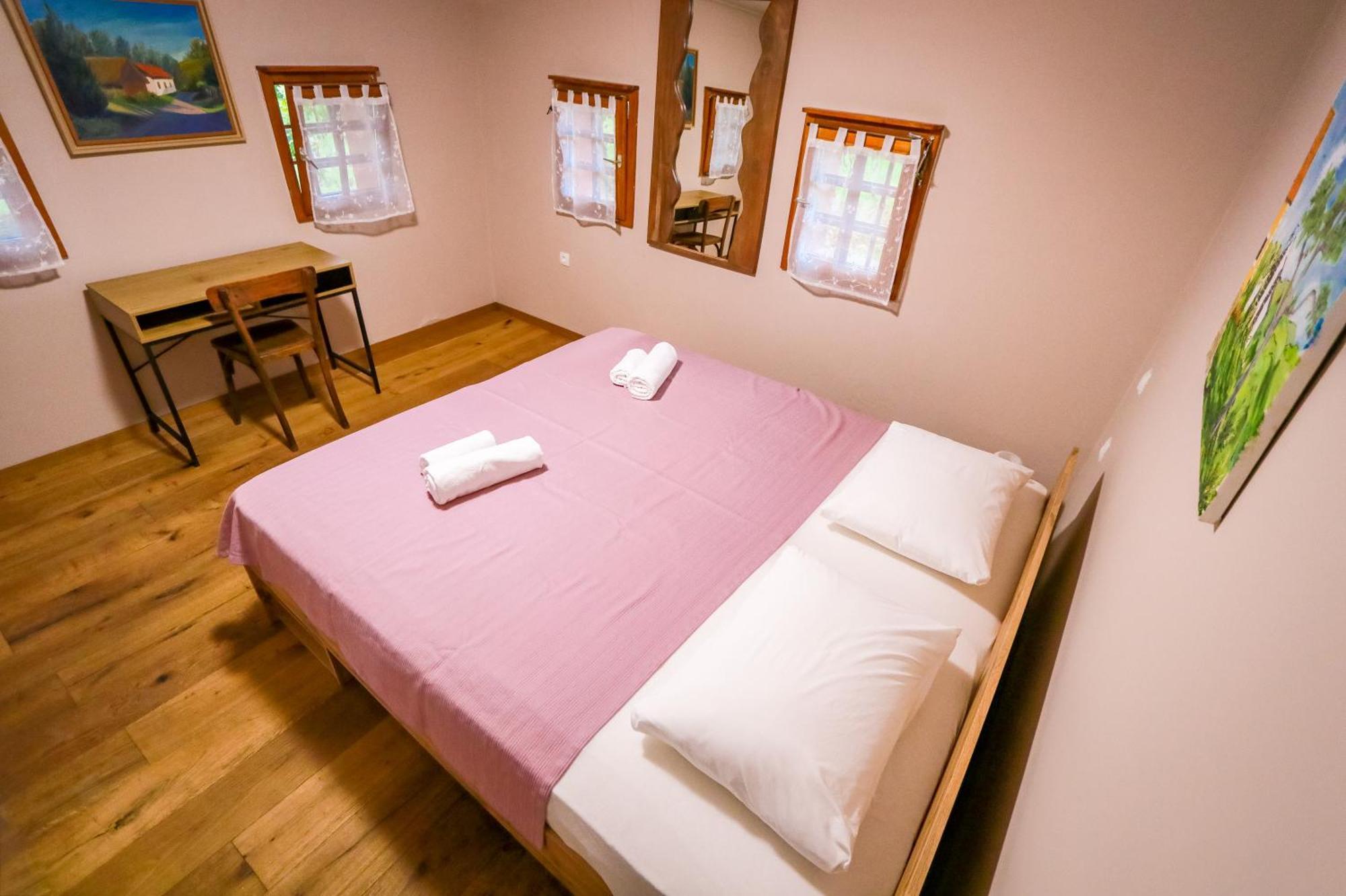 Hostel Strug Makole Esterno foto